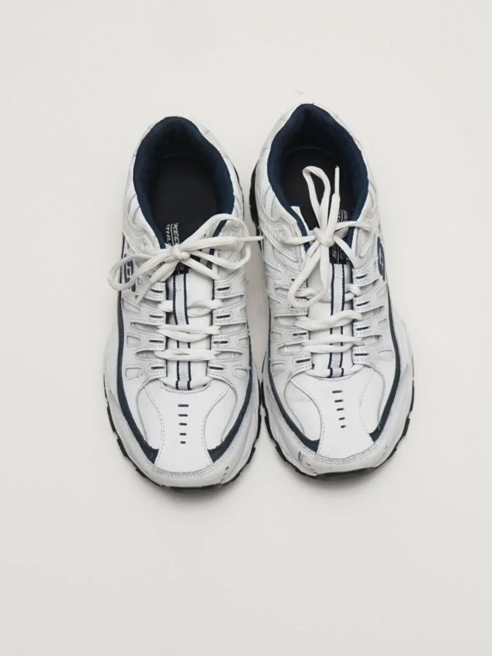 Skechers After Burn Trainer Shoes Mens Size 8.5 Sneaker White Lace Up Low 50127